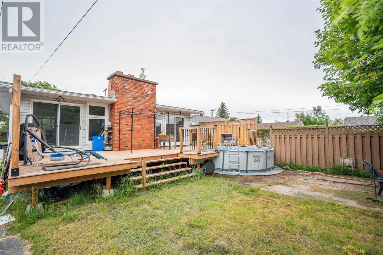 29 Van Daele ST - 2