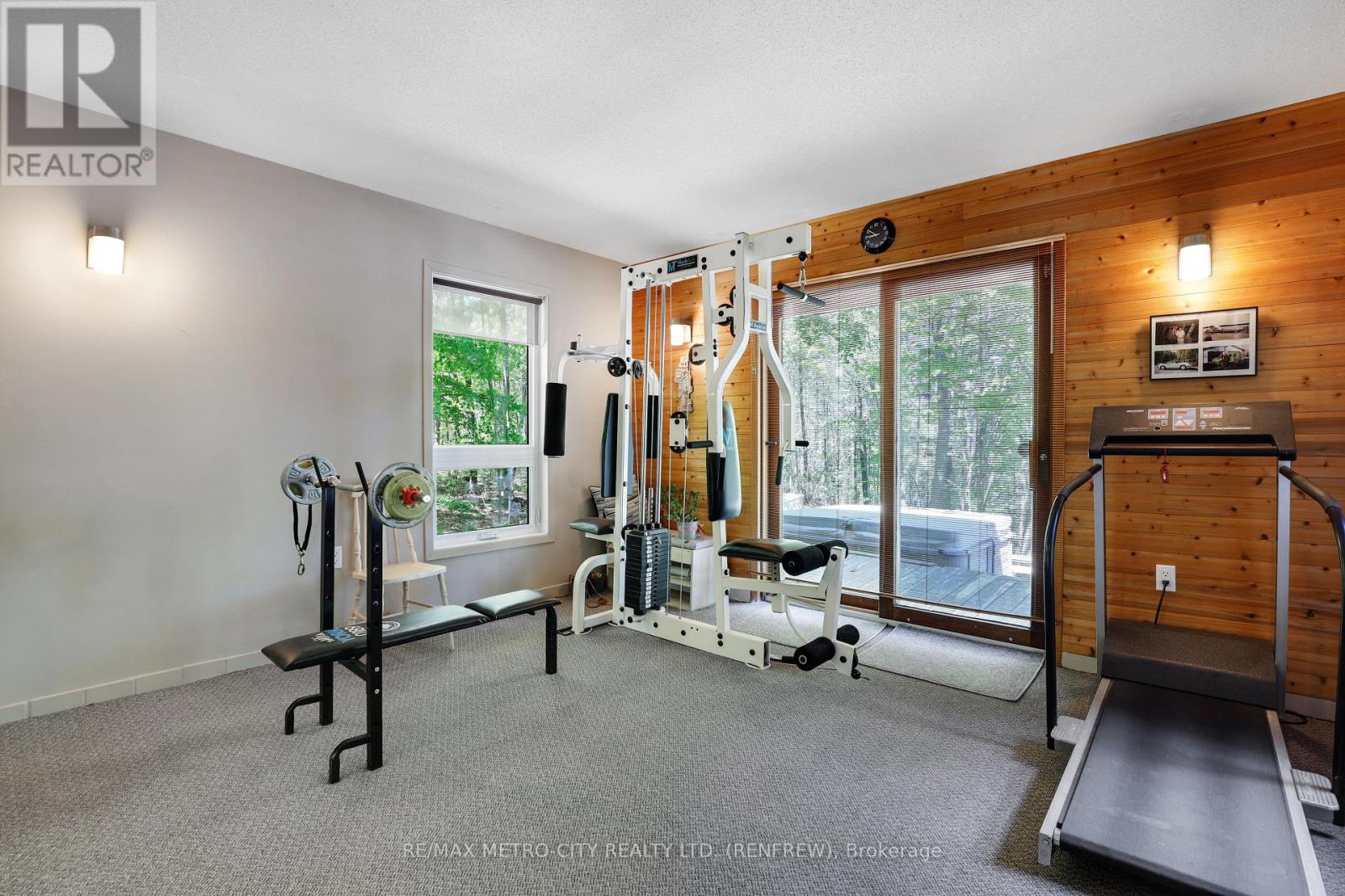 110 ROSEBRUGH ROAD - 29