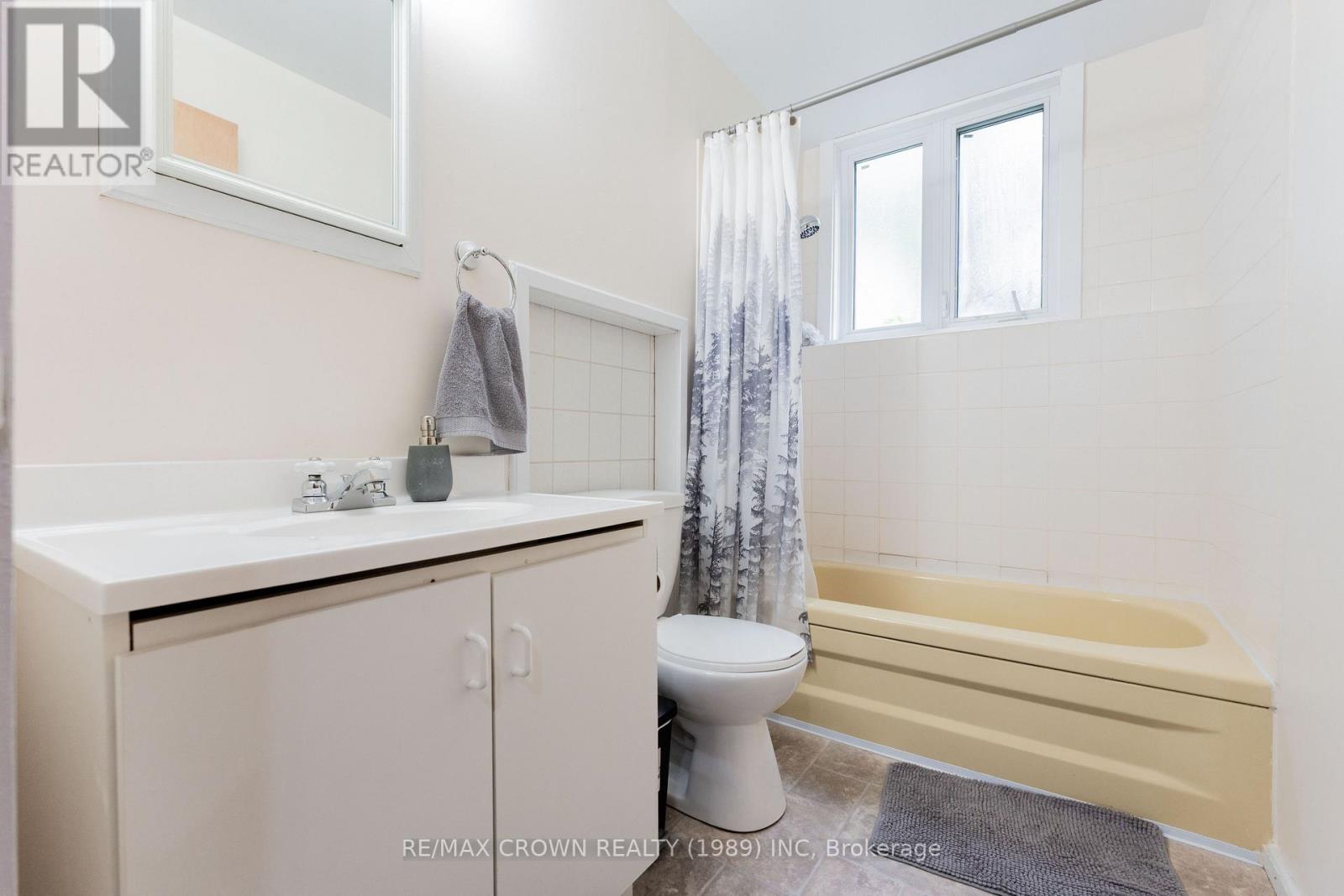 11 KENT PLACE - Image 33