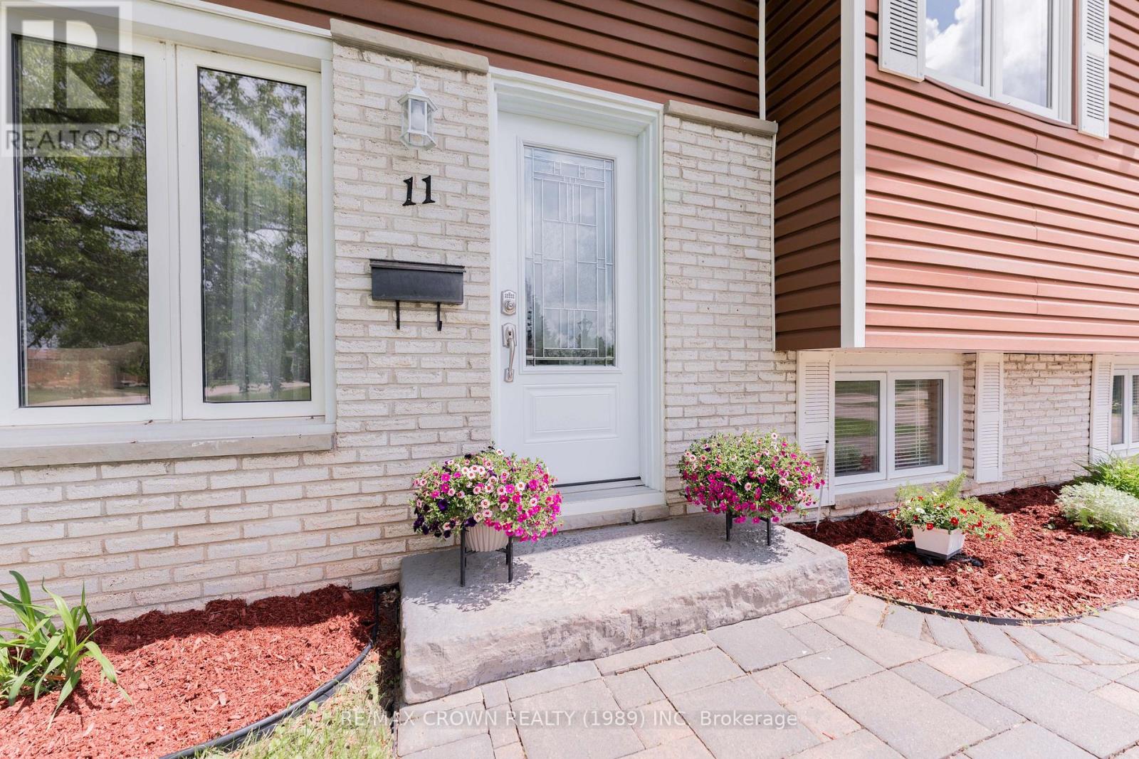 11 KENT PLACE - Image 6