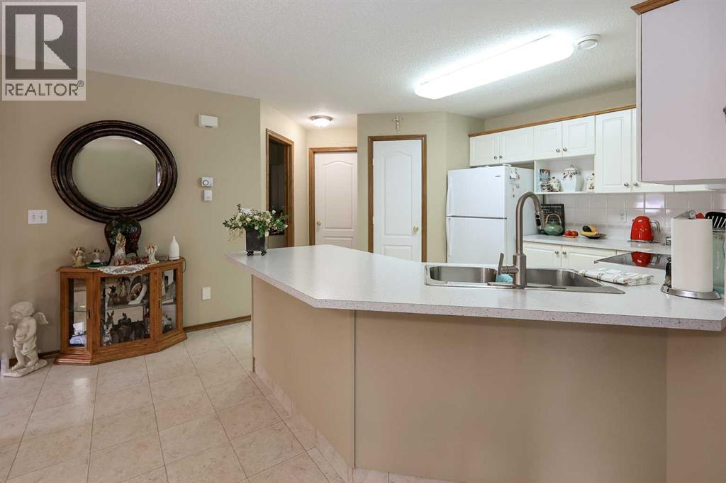 #22D 32 Daines Avenue - 13