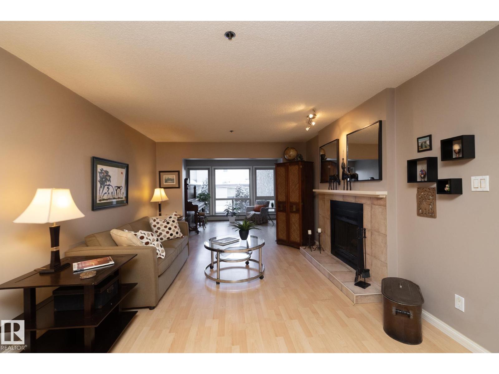 #203 10171 119 ST NW - 2