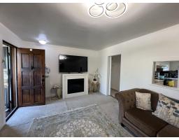 10307 146 Street, Surrey, BC V3R3T3 Photo 13