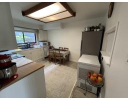 10307 146 Street, Surrey, BC V3R3T3 Photo 12