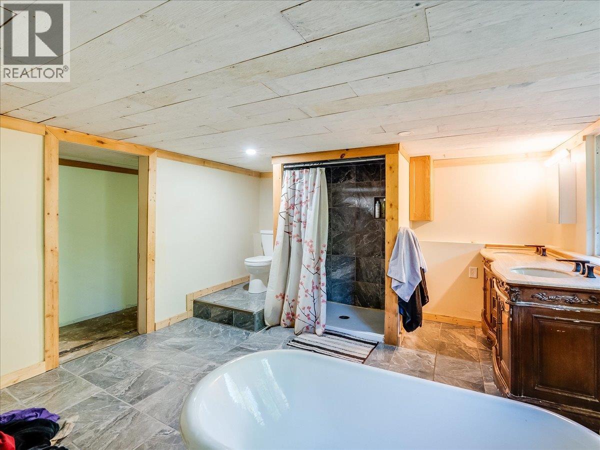 3088 Fofonow Road - 51