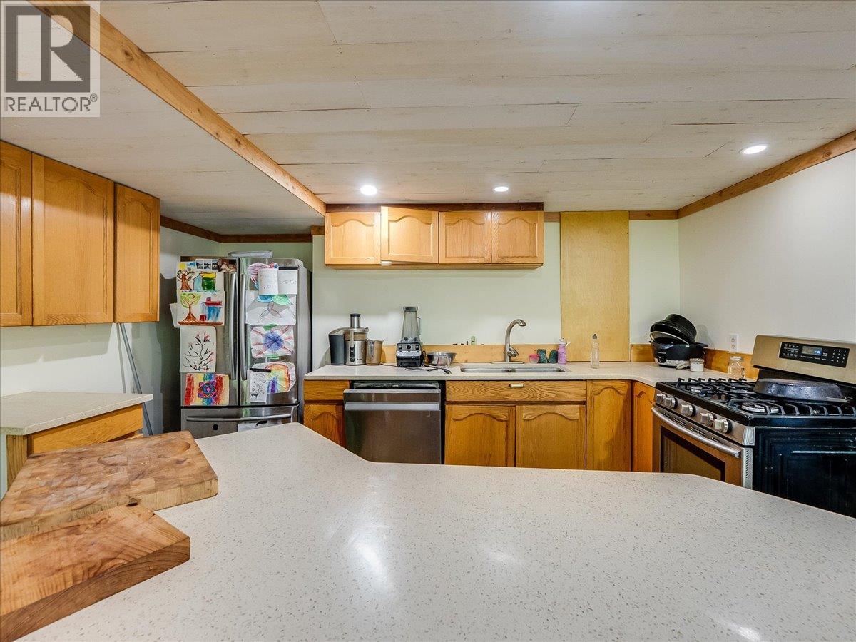 3088 Fofonow Road - 41