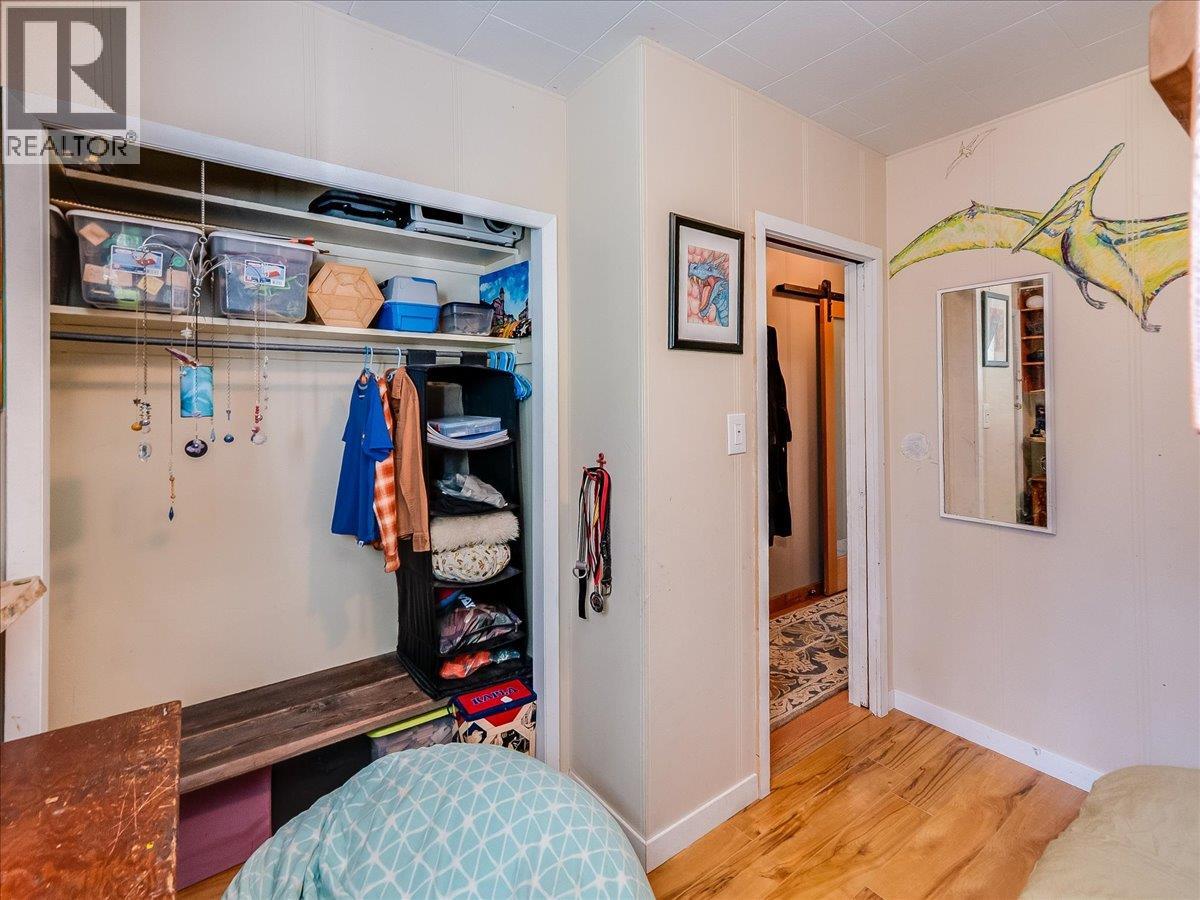 3088 Fofonow Road - 35