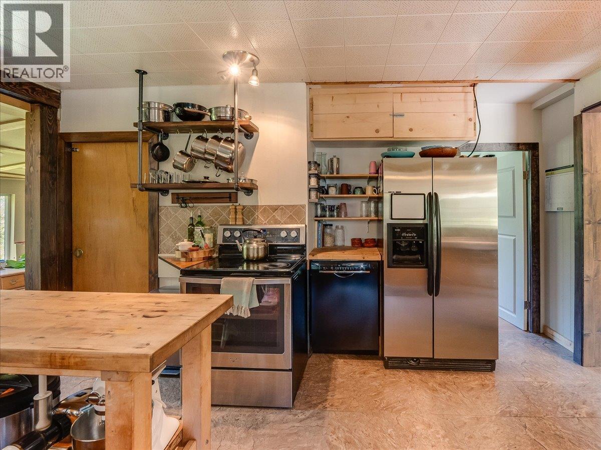 3088 Fofonow Road - 18