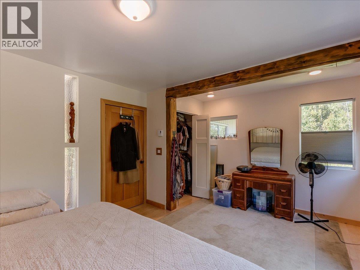 3088 Fofonow Road - 36