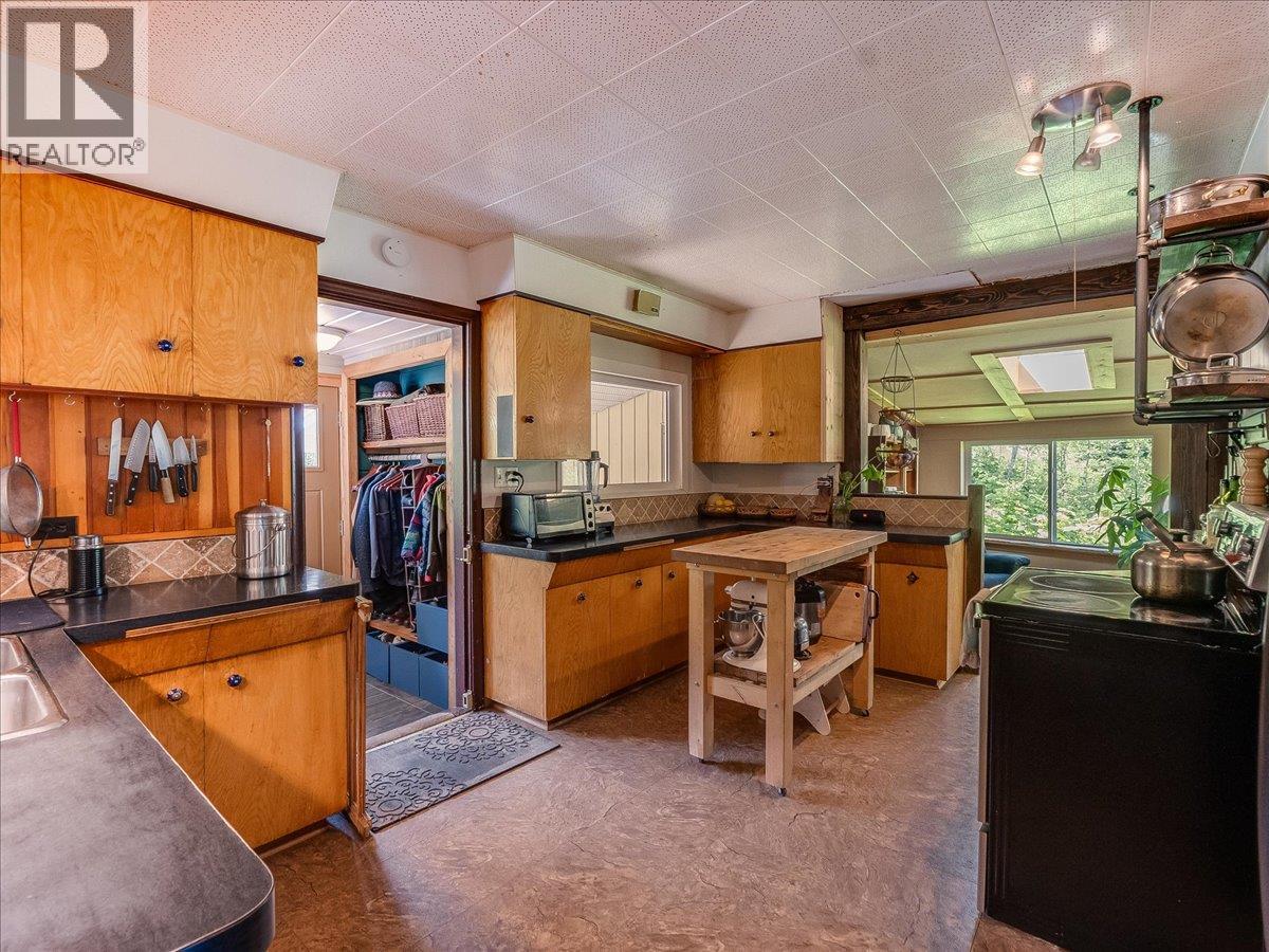 3088 Fofonow Road - 20