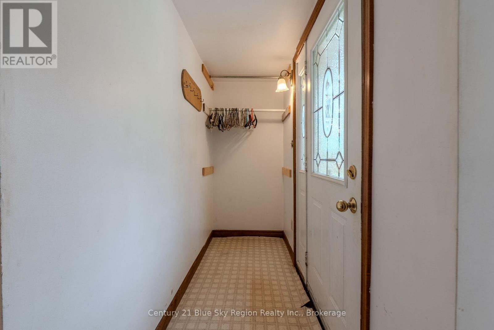 9790 HIGHWAY 63 - Image 10