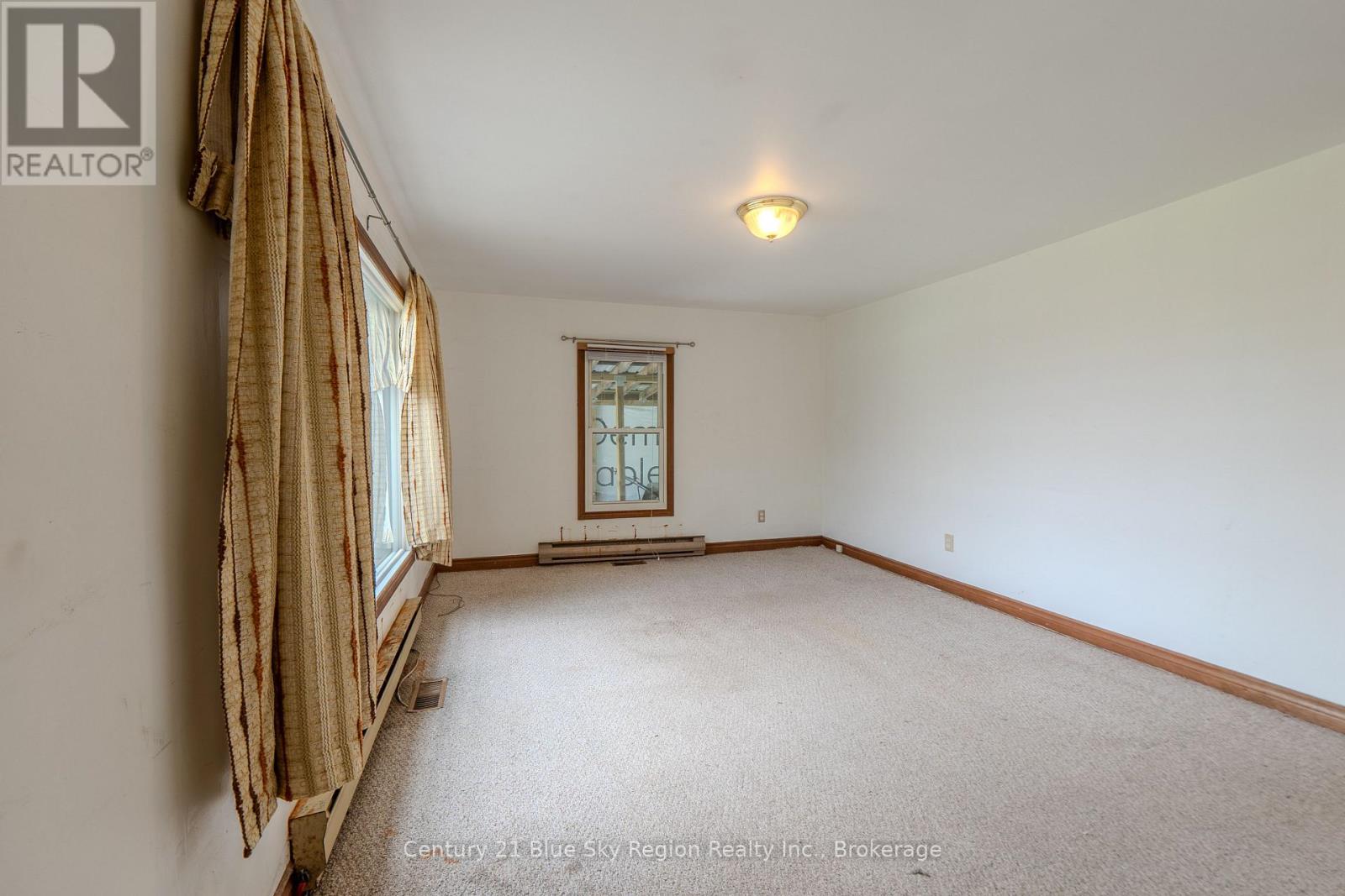 9790 HIGHWAY 63 - Image 12