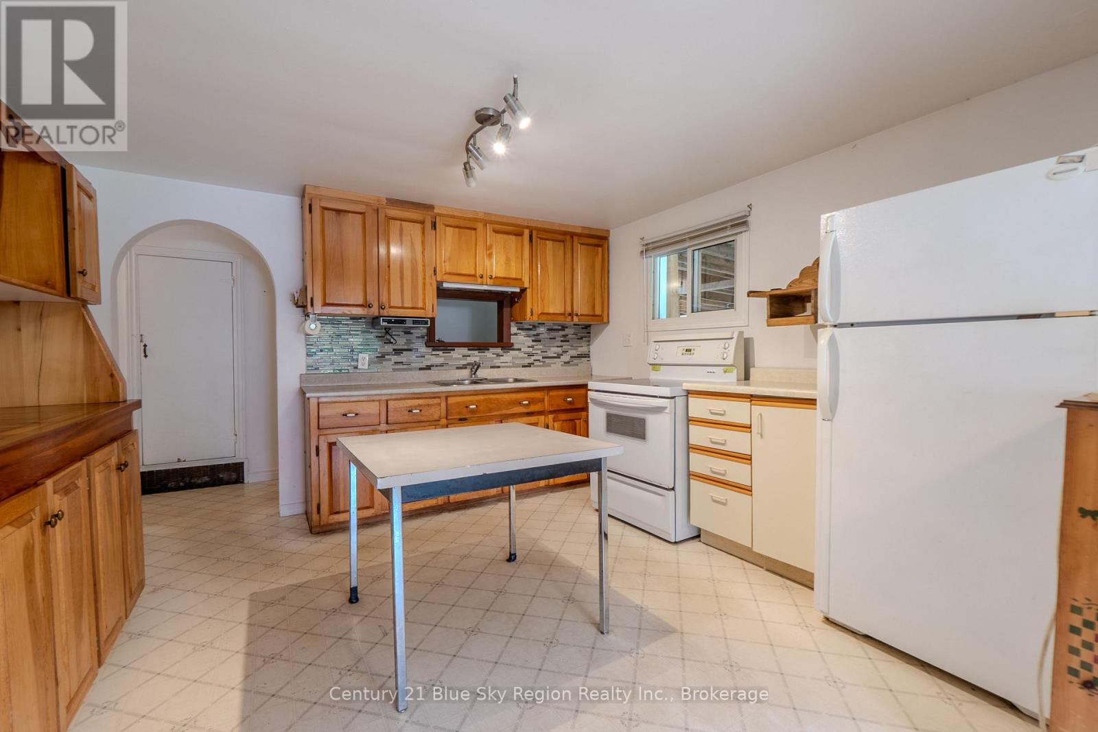 9790 HIGHWAY 63 - 15