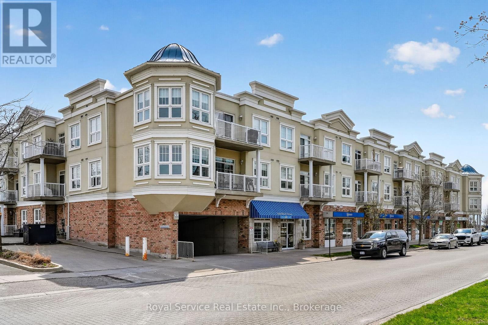 #206 148 THIRD STREET - 1
