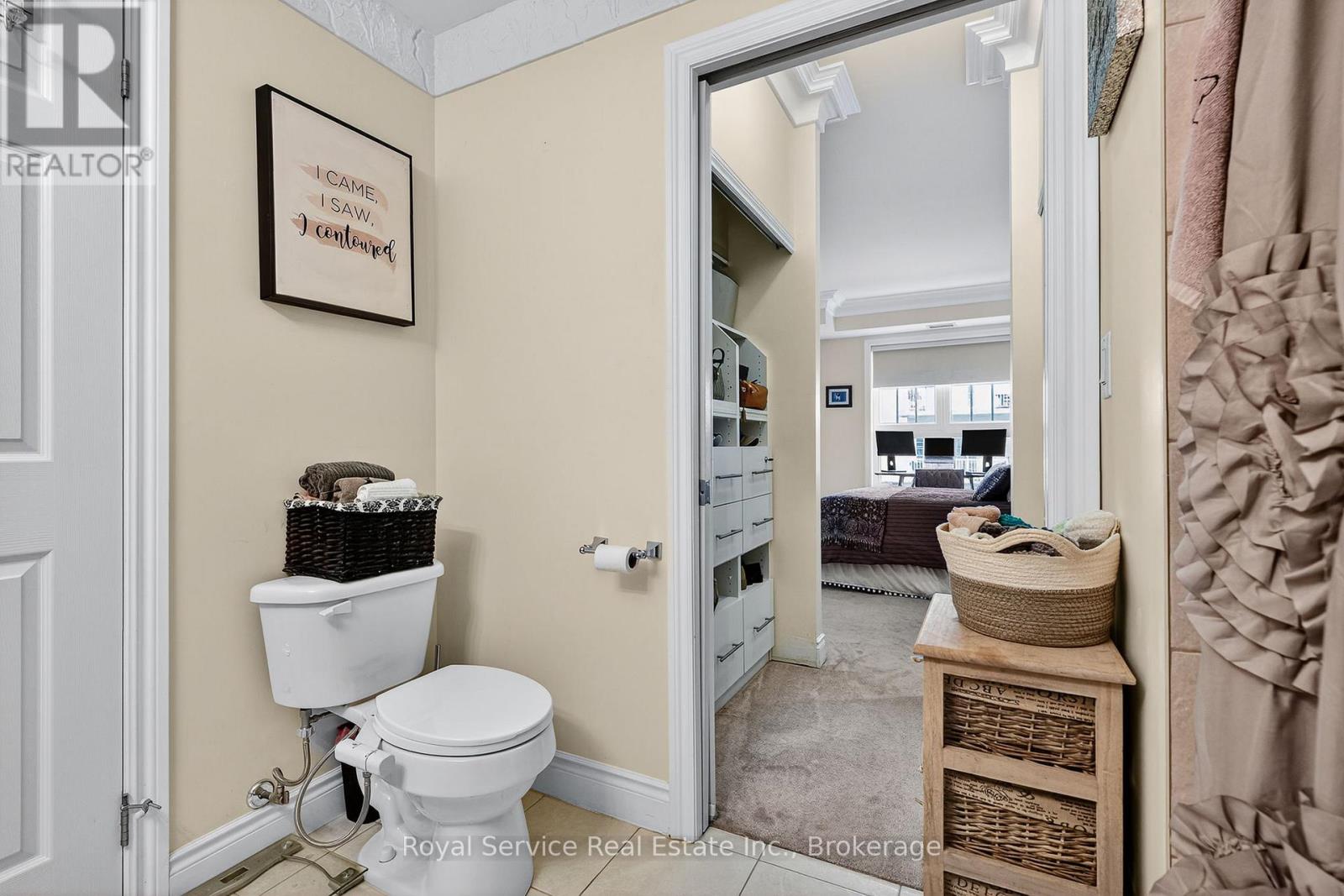 #206 148 THIRD STREET - 31