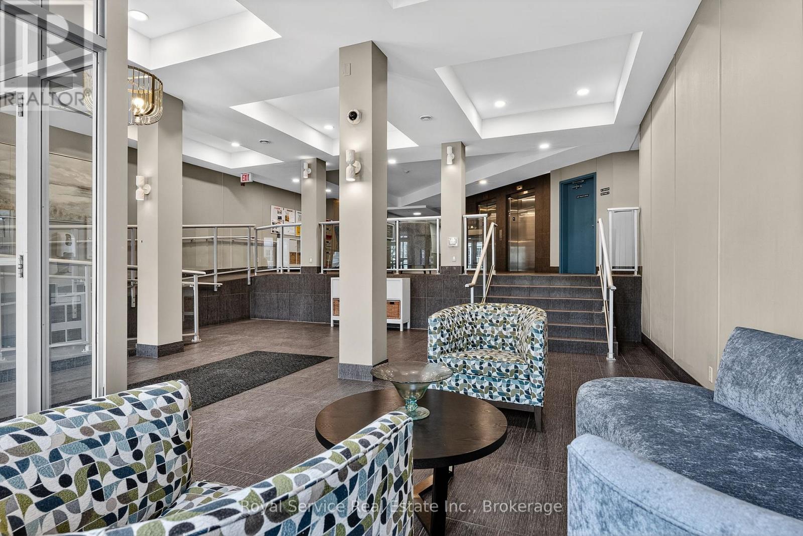 #206 148 THIRD STREET - 5