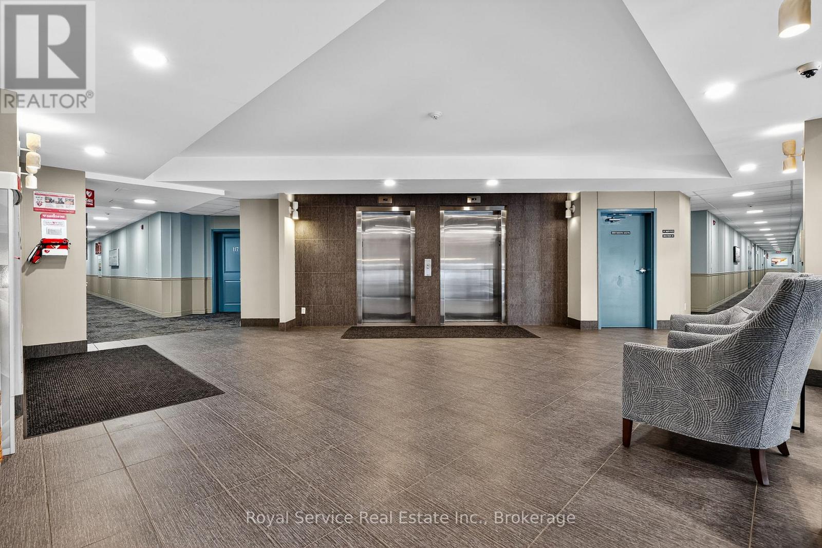 #206 148 THIRD STREET - 7