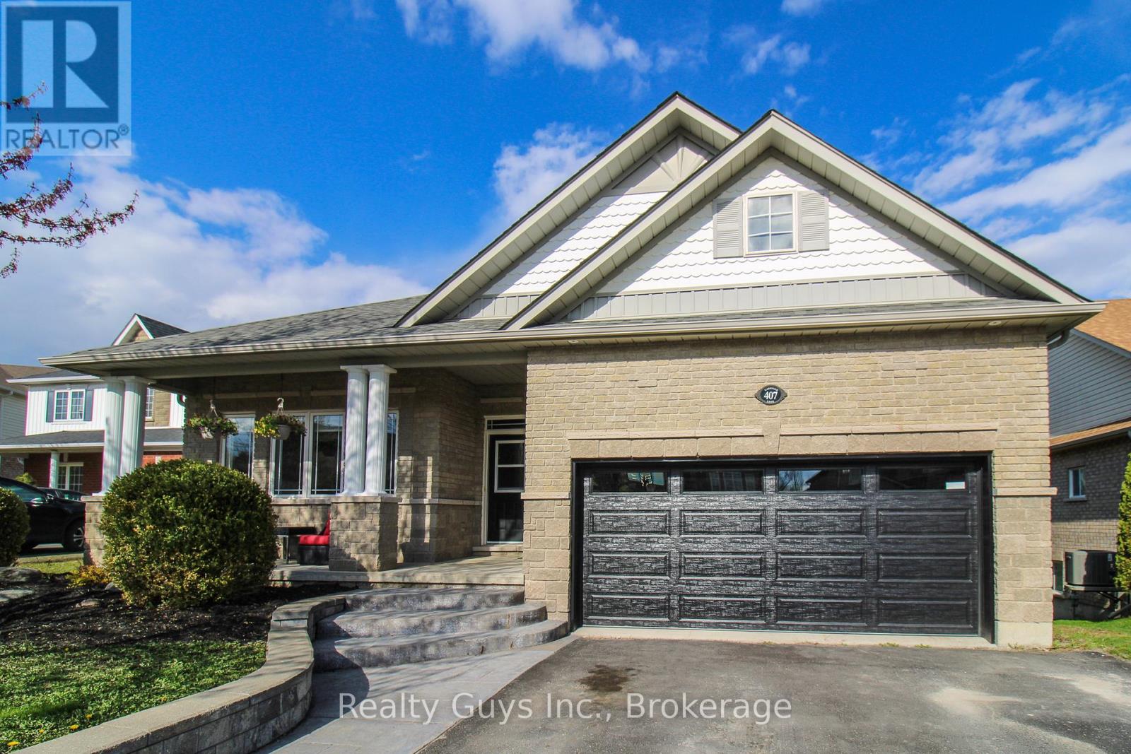 407 CARRIAGE LANE - 1