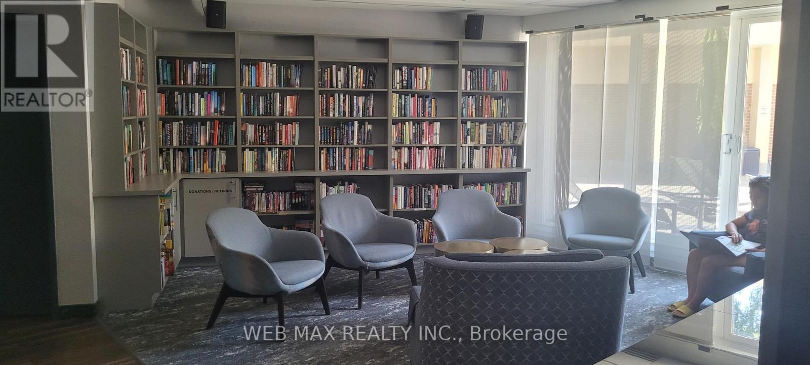 #804 980 BROADVIEW AVENUE - 21