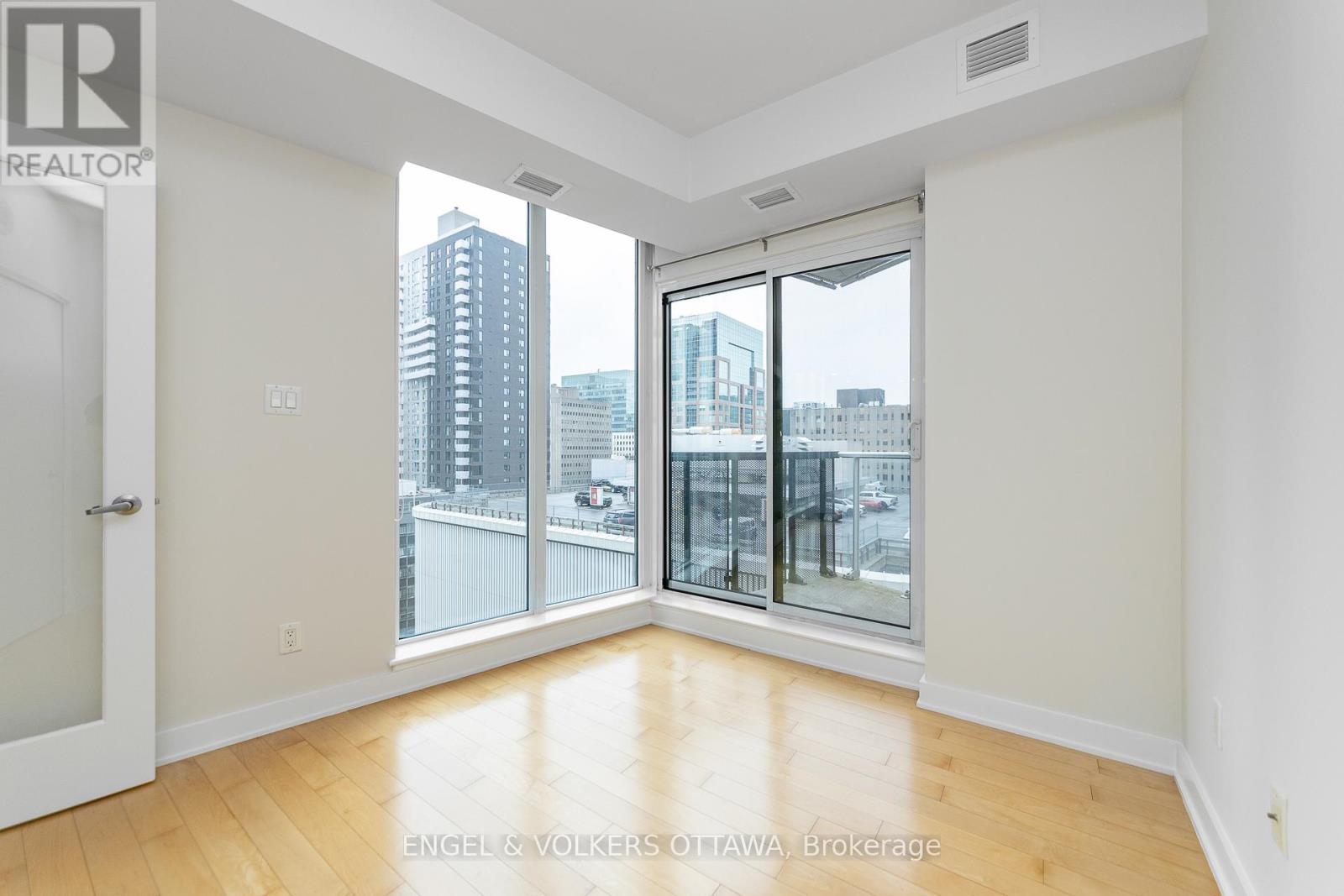 #1103 40 NEPEAN STREET - 22