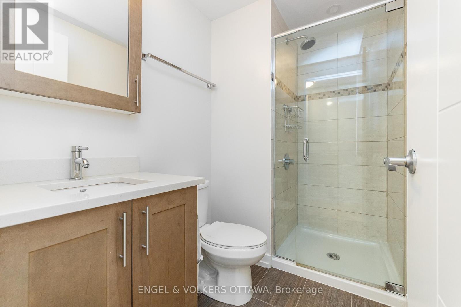 #1103 40 NEPEAN STREET - 29