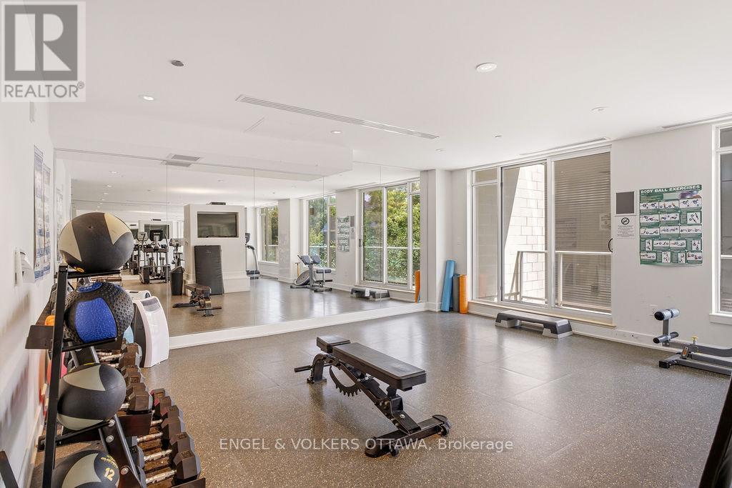#318 7 MARQUETTE AVENUE - 31