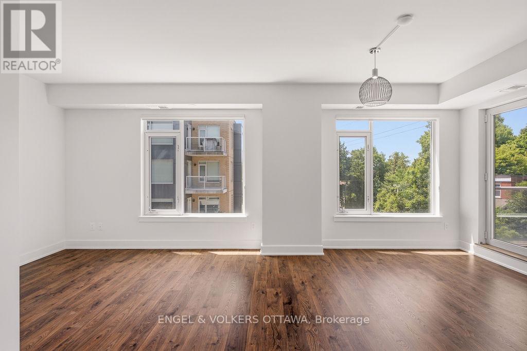#318 7 MARQUETTE AVENUE - 4
