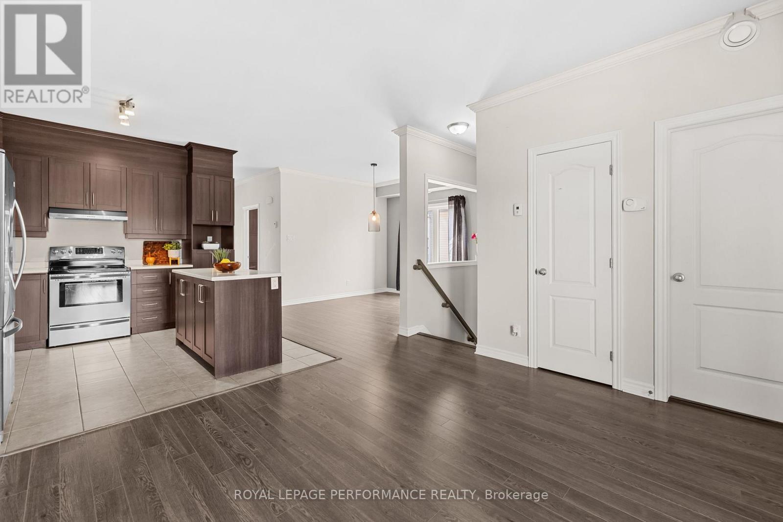 #3 185 BOURDEAU BOULEVARD - 15