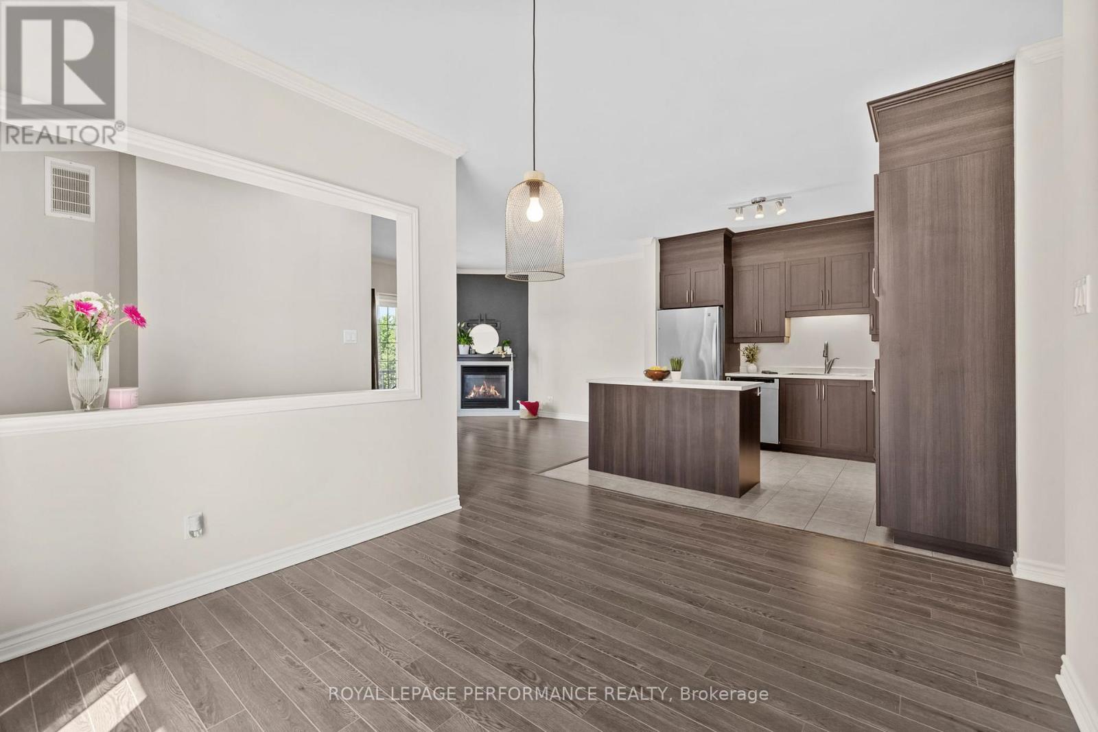 #3 185 BOURDEAU BOULEVARD - 23