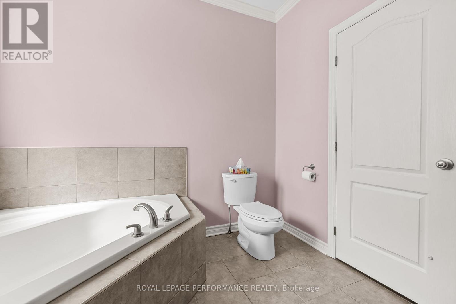 #3 185 BOURDEAU BOULEVARD - 34