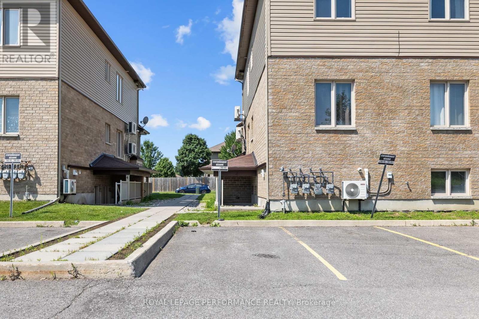 #3 185 BOURDEAU BOULEVARD - 39