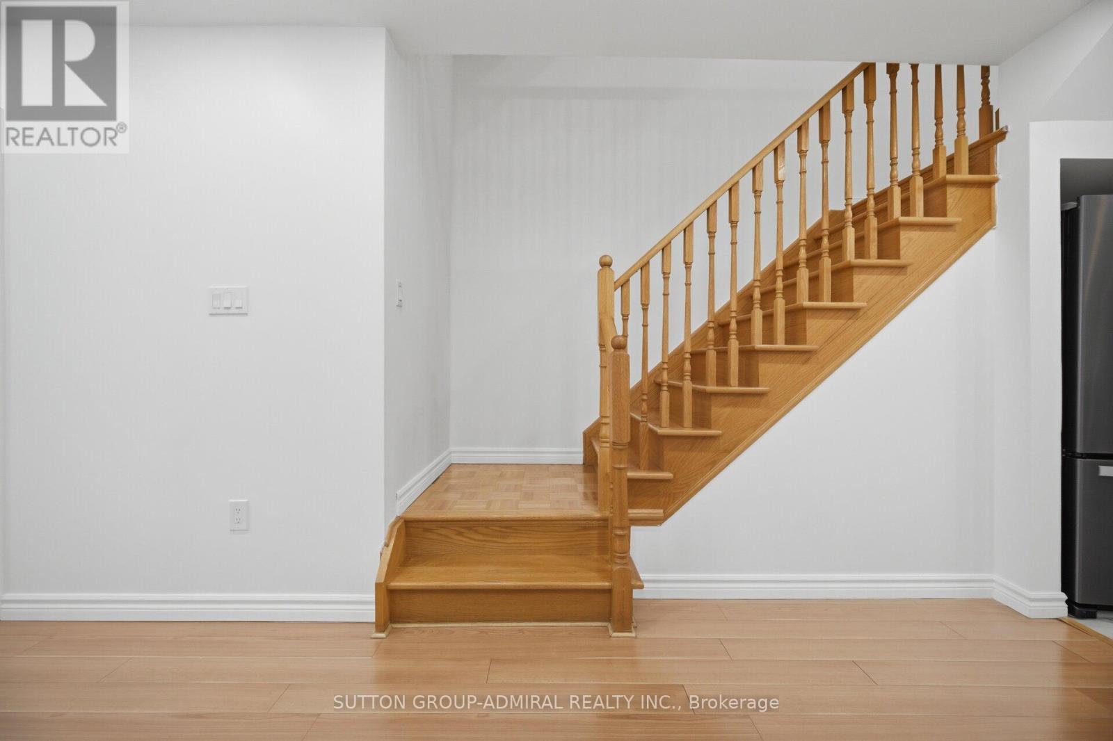 190 BANTRY AVENUE - 14