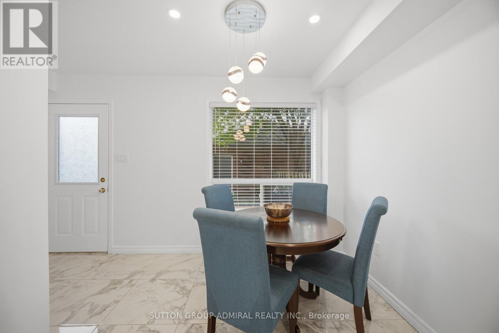 190 BANTRY AVENUE - 9