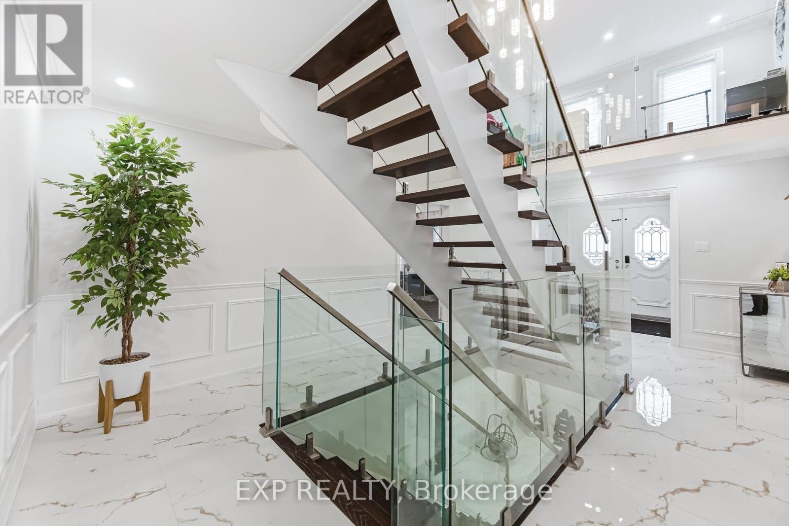 265 WYCLIFFE AVENUE - Image 35