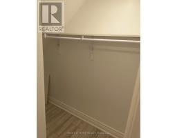 Lower Level - 65 Ruffle Lane Lane N, Richmond Hill, ON L4E0W3 Photo 7