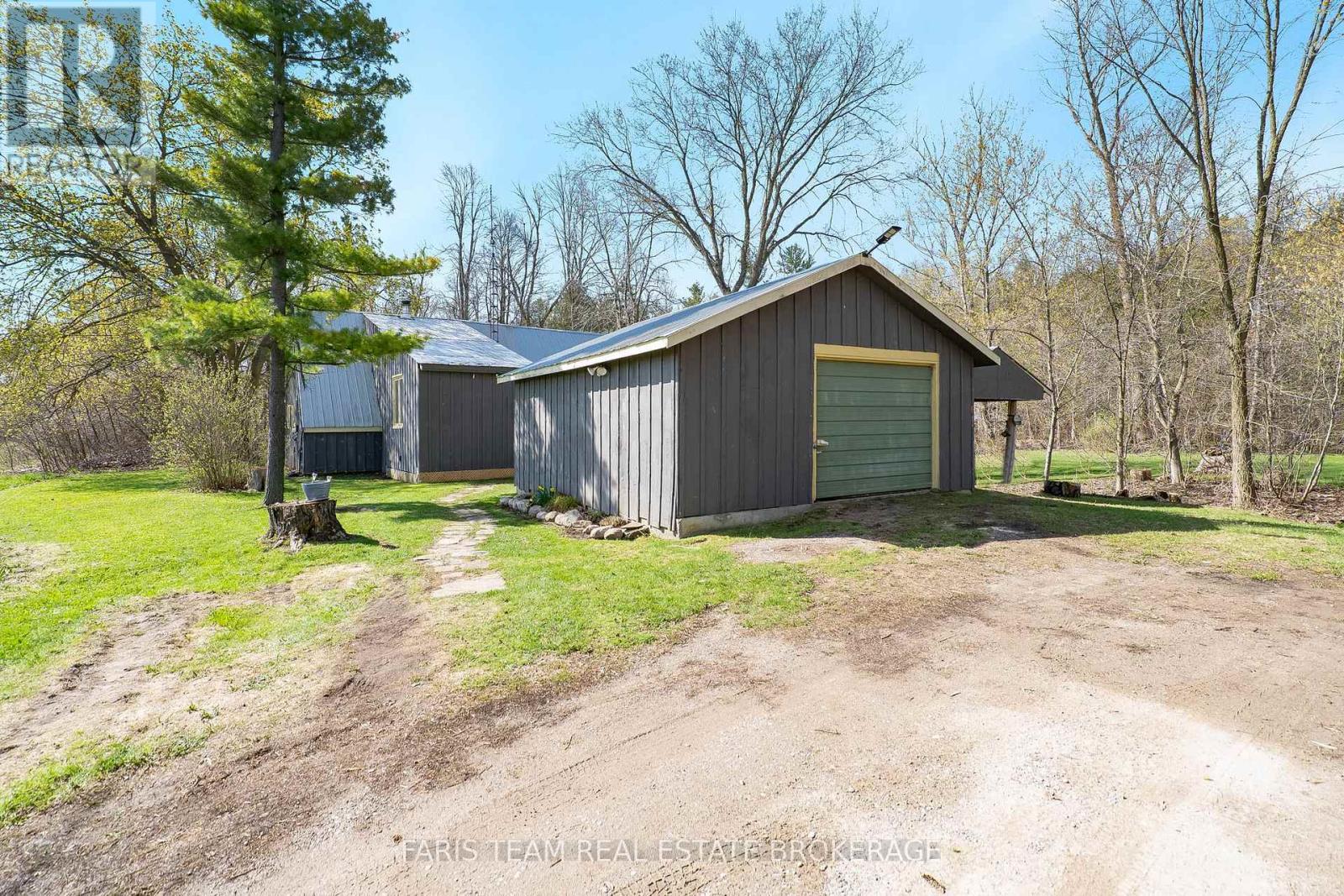 7237 6/7 SIDEROAD NOTTAWASAGA - 32