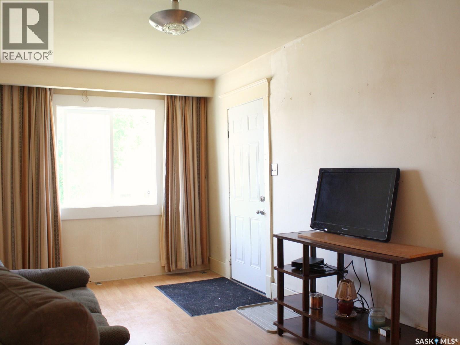111 L AVENUE S - photo 3