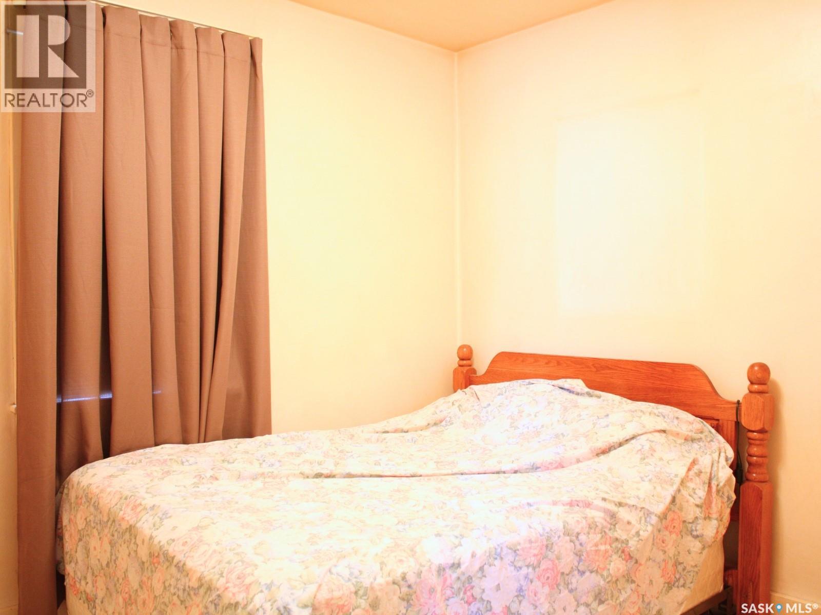 111 L AVENUE S - photo 4