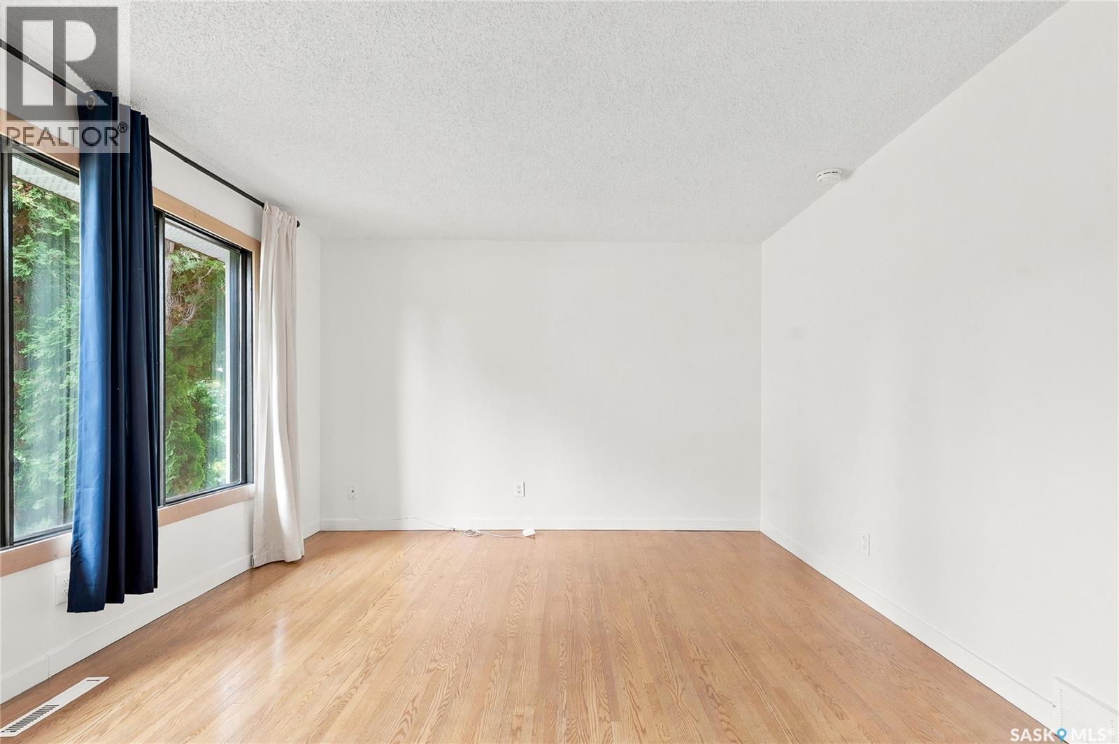 3120 Caen STREET — photo 11