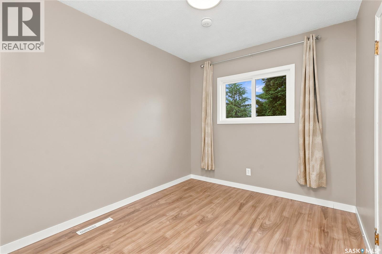 3120 Caen STREET — photo 19
