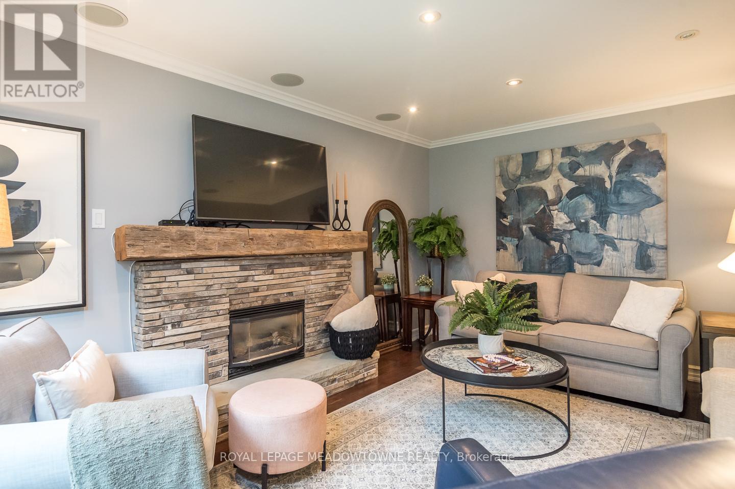 265 RANDALL CRESCENT - Image 17