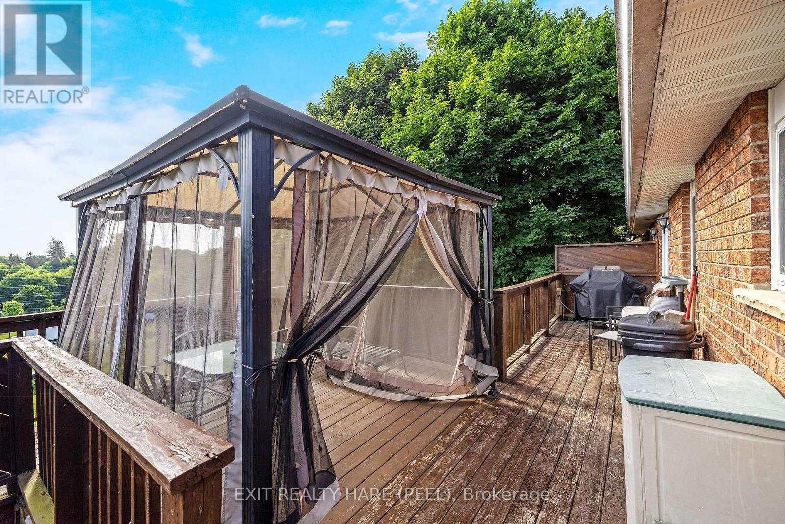 85 LEESON STREET S - Image 41