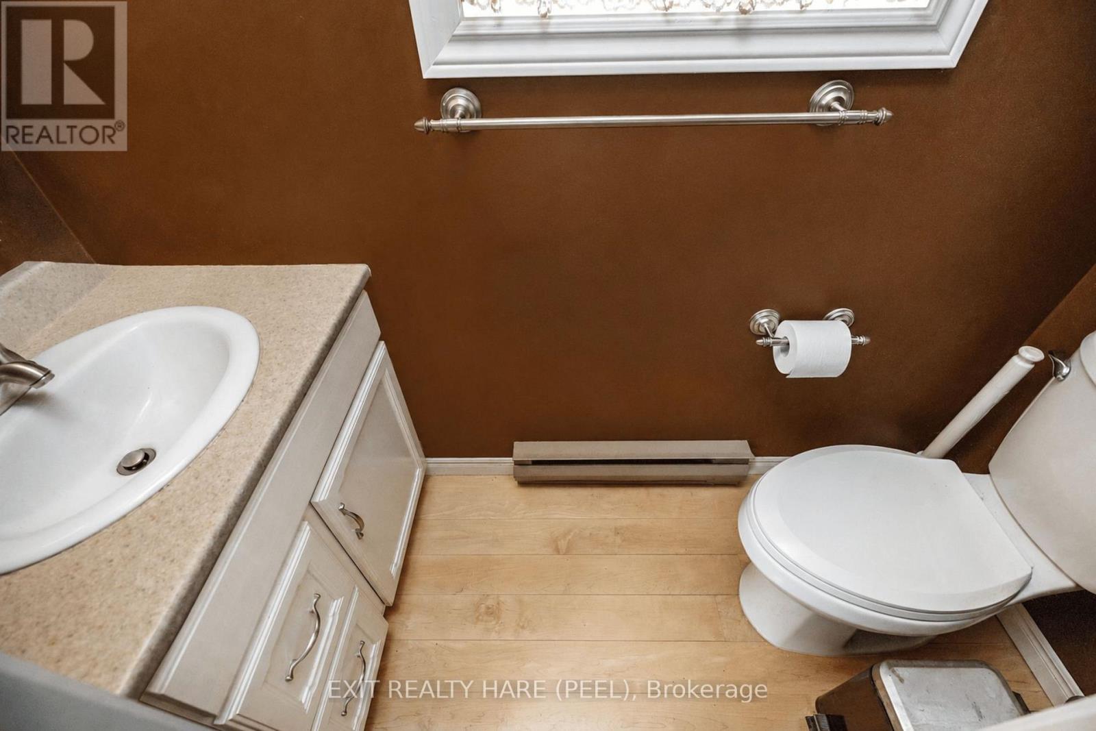 85 LEESON STREET S - Image 16