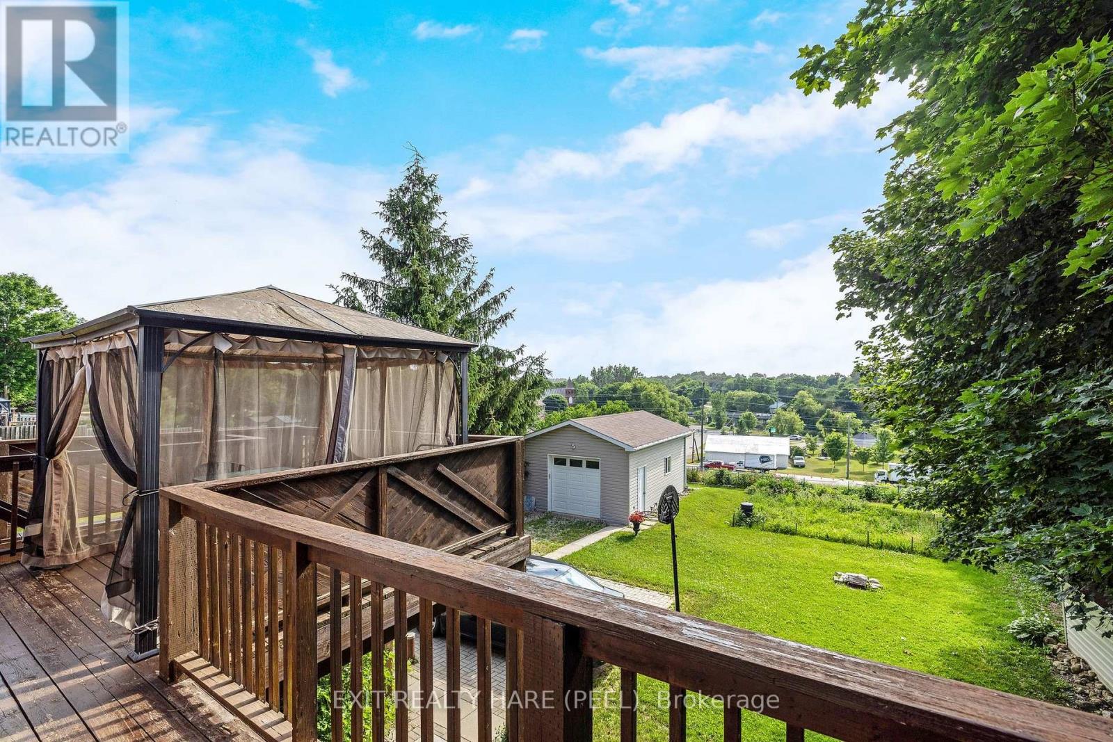 85 LEESON STREET S - Image 43