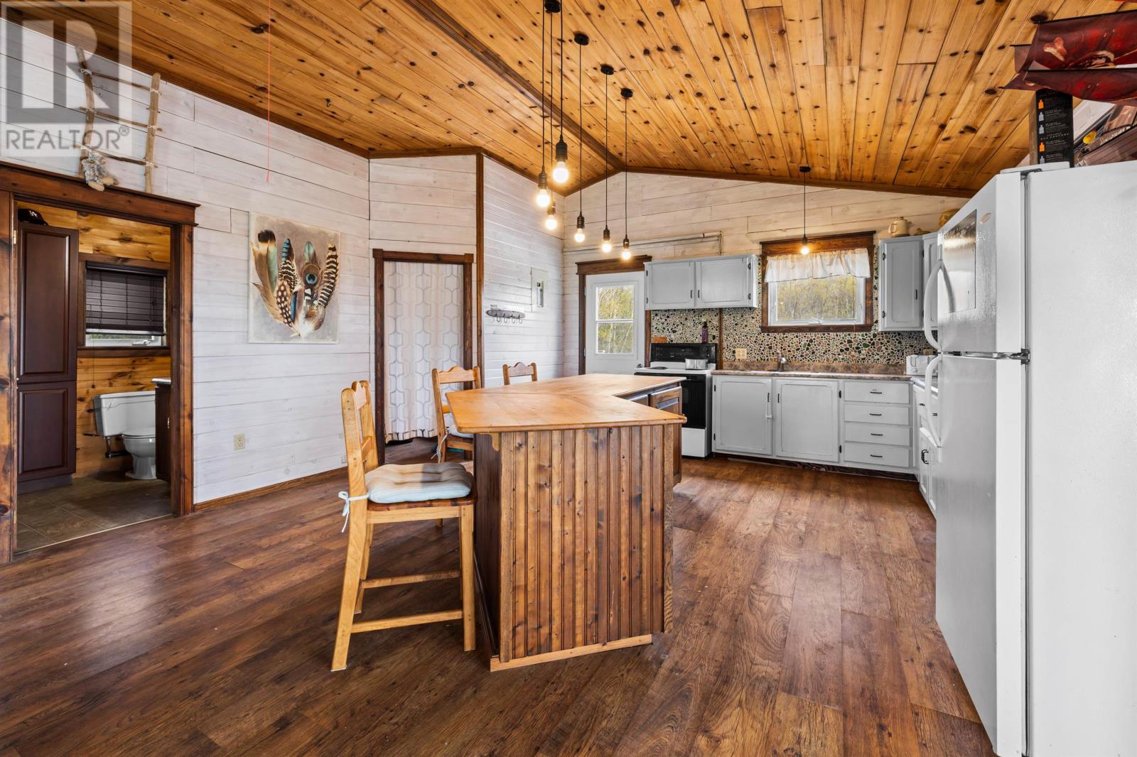 2958 East Point - 4