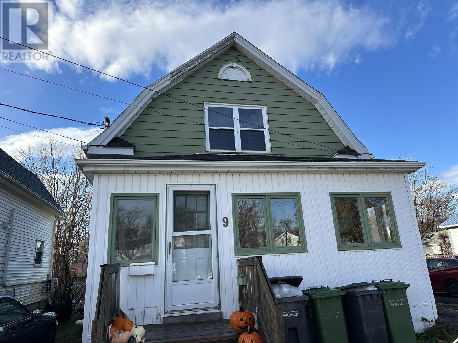 9 Esher Street - 1