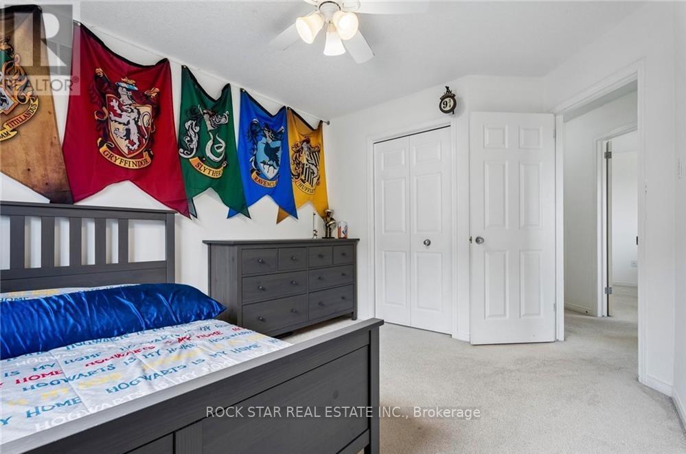 56 GOLDEN ACRES DRIVE - 16