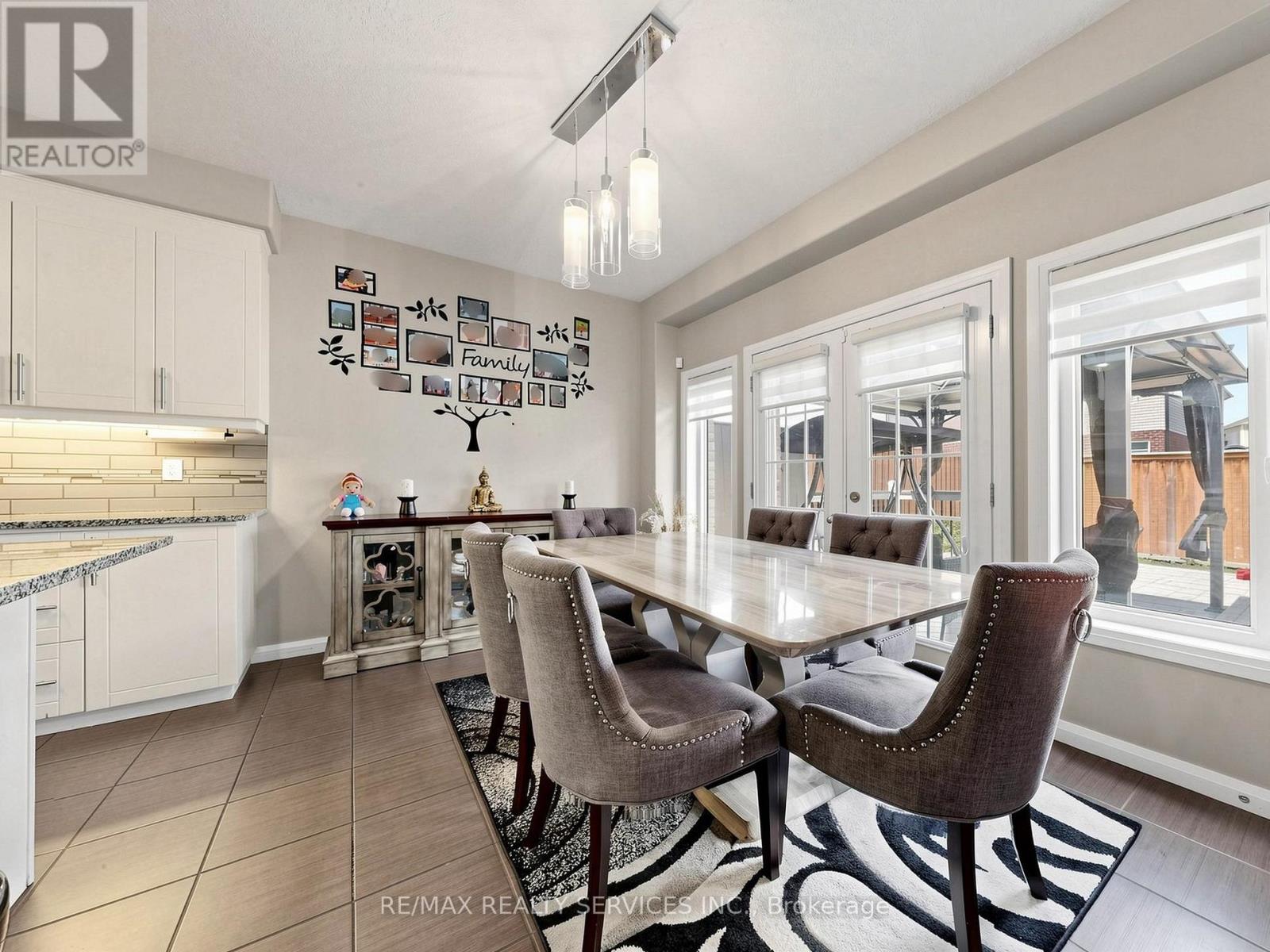 291 HARDCASTLE DRIVE - 15