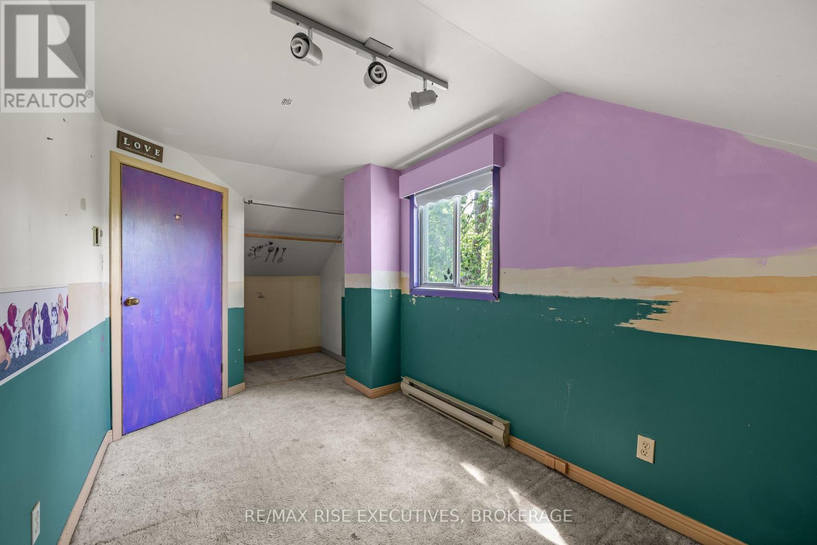 690 JOHNSON STREET - 29
