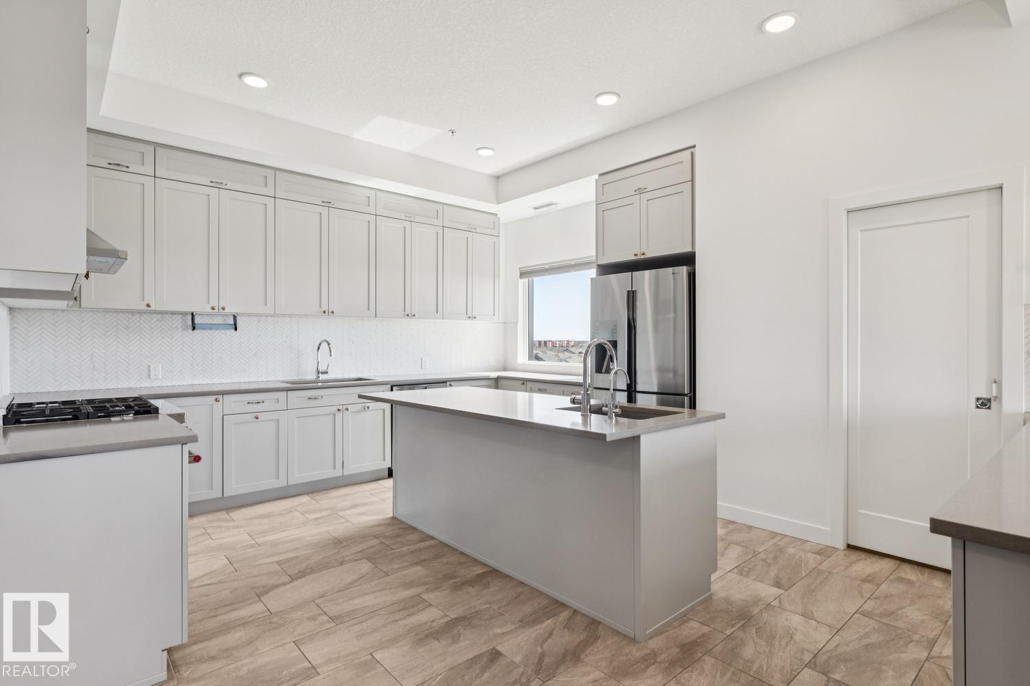 #502 1316 WINDERMERE WY SW - 11